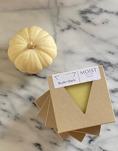 Moist soap bar